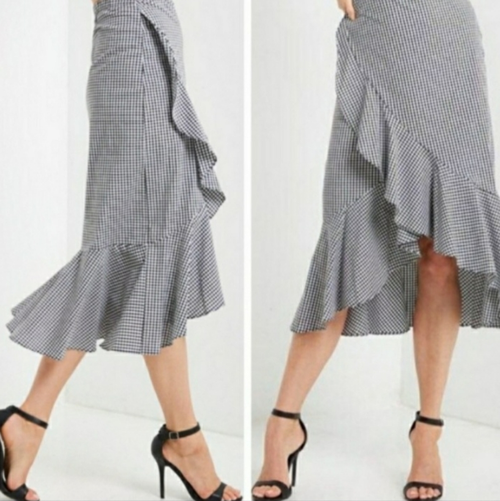 Boutique Black & White Gingham Checkered Ruffle Midi Skirt